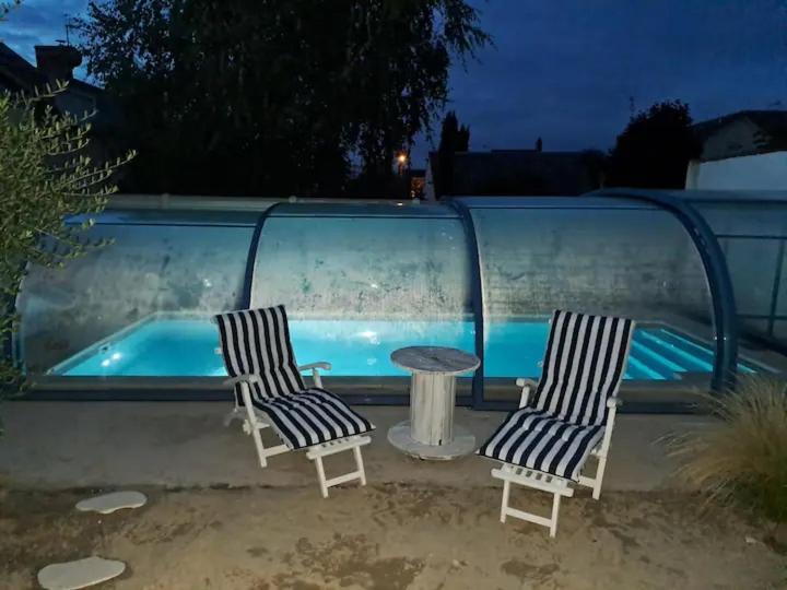 בורז'ה Chambre Bleue Avec Acces Plage מראה חיצוני תמונה