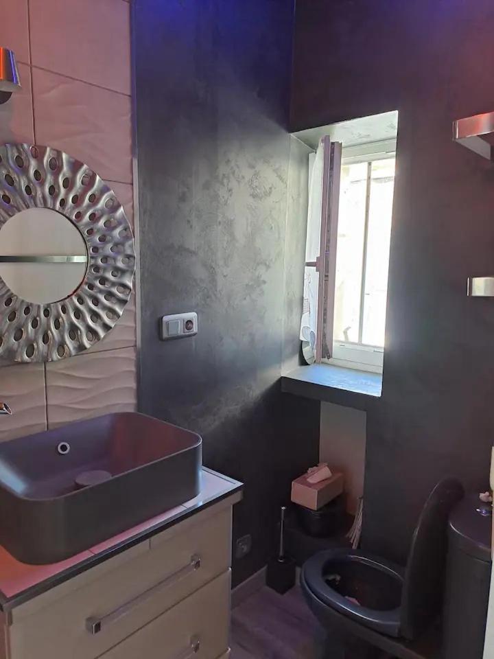 בורז'ה Chambre Bleue Avec Acces Plage מראה חיצוני תמונה