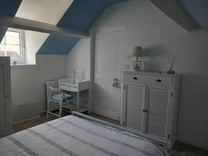 בורז'ה Chambre Bleue Avec Acces Plage מראה חיצוני תמונה